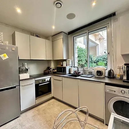 Διαμέρισμα Evasion Au Coeur De Paris: Logement Avec Terrasse Παρίσι